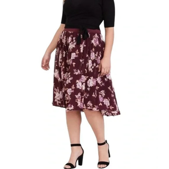 Torrid Floral Midi Chiffon Tulle Lined Skirt Burgundy Pull On Plus Size 2 2X - Picture 3 of 11
